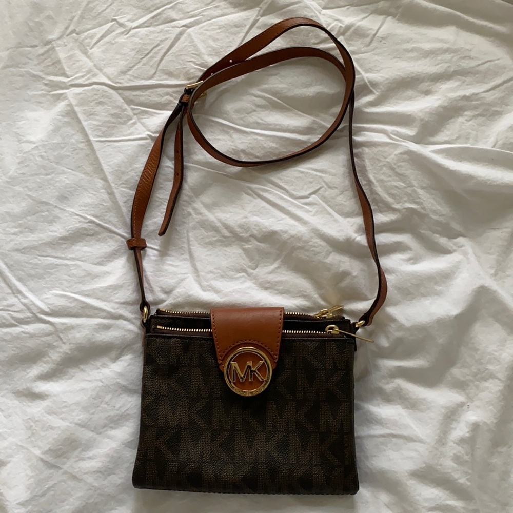 Michael Kors crossbody
